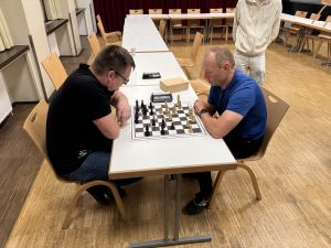 Pawel Grabowski gewinnt Schnellschach